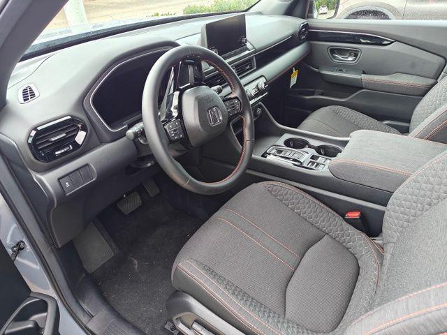 used 2025 Honda Pilot car, priced at $41,419