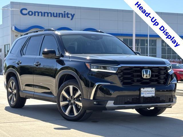 new 2025 Honda Pilot car, priced at $49,998