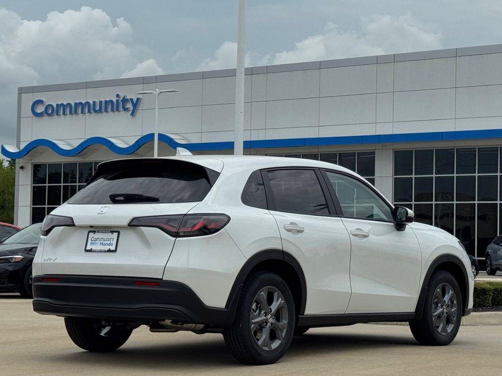 new 2026 Honda HR-V car, priced at $27,078