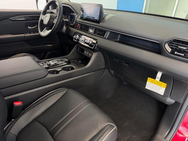 new 2025 Honda Pilot car, priced at $56,705