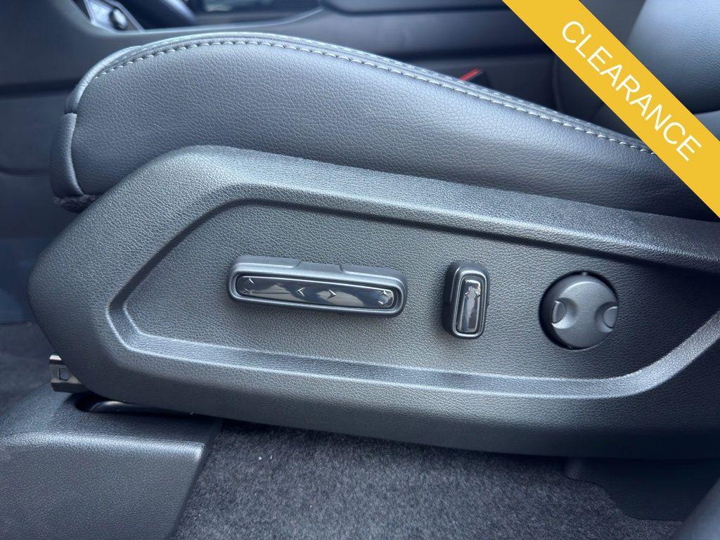 new 2025 Honda Pilot car, priced at $45,393