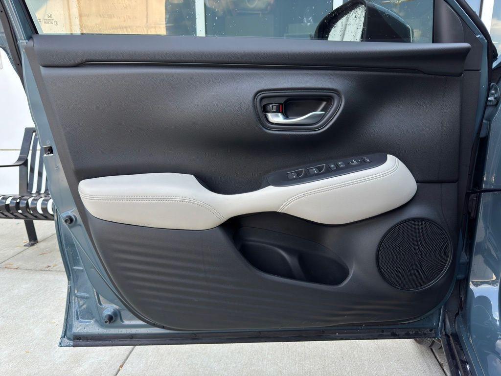 new 2026 Honda HR-V car, priced at $28,105