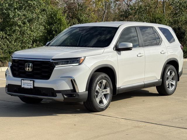 new 2025 Honda Pilot car, priced at $45,350