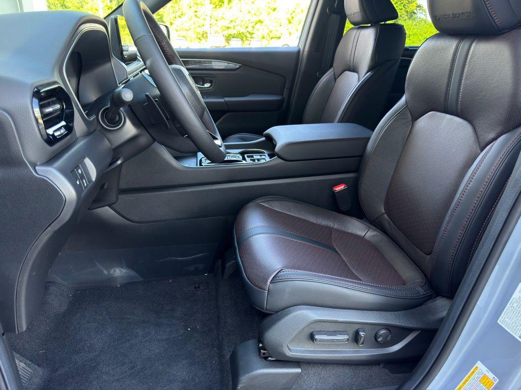 new 2025 Honda Pilot car, priced at $56,485