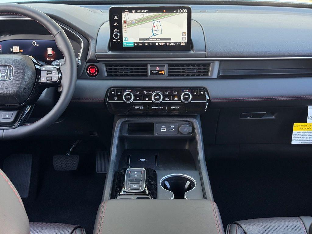new 2025 Honda Pilot car, priced at $56,485