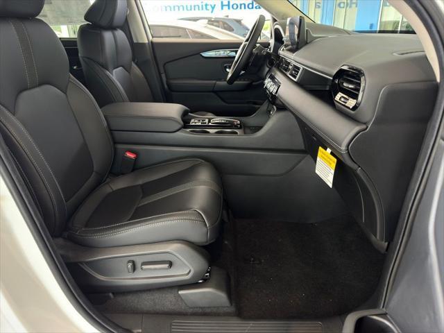 new 2025 Honda Pilot car, priced at $45,405