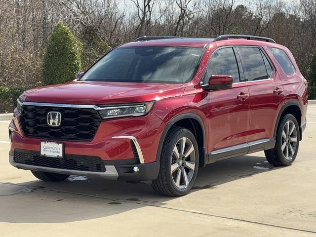 new 2025 Honda Pilot car, priced at $51,450