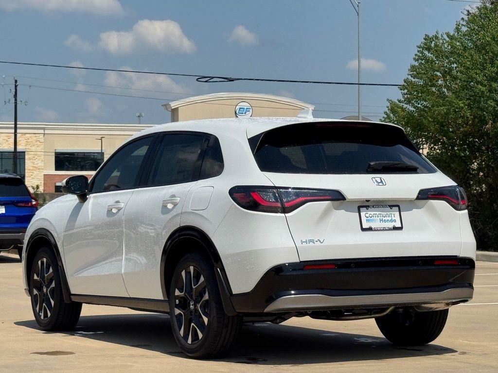 new 2026 Honda HR-V car, priced at $31,955