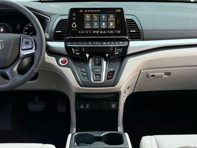 new 2025 Honda Odyssey car, priced at $42,513
