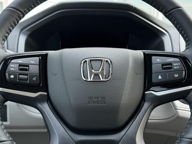 new 2025 Honda Odyssey car, priced at $45,085