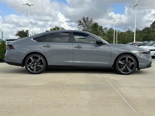 new 2025 Honda Accord Hybrid car, priced at $35,205