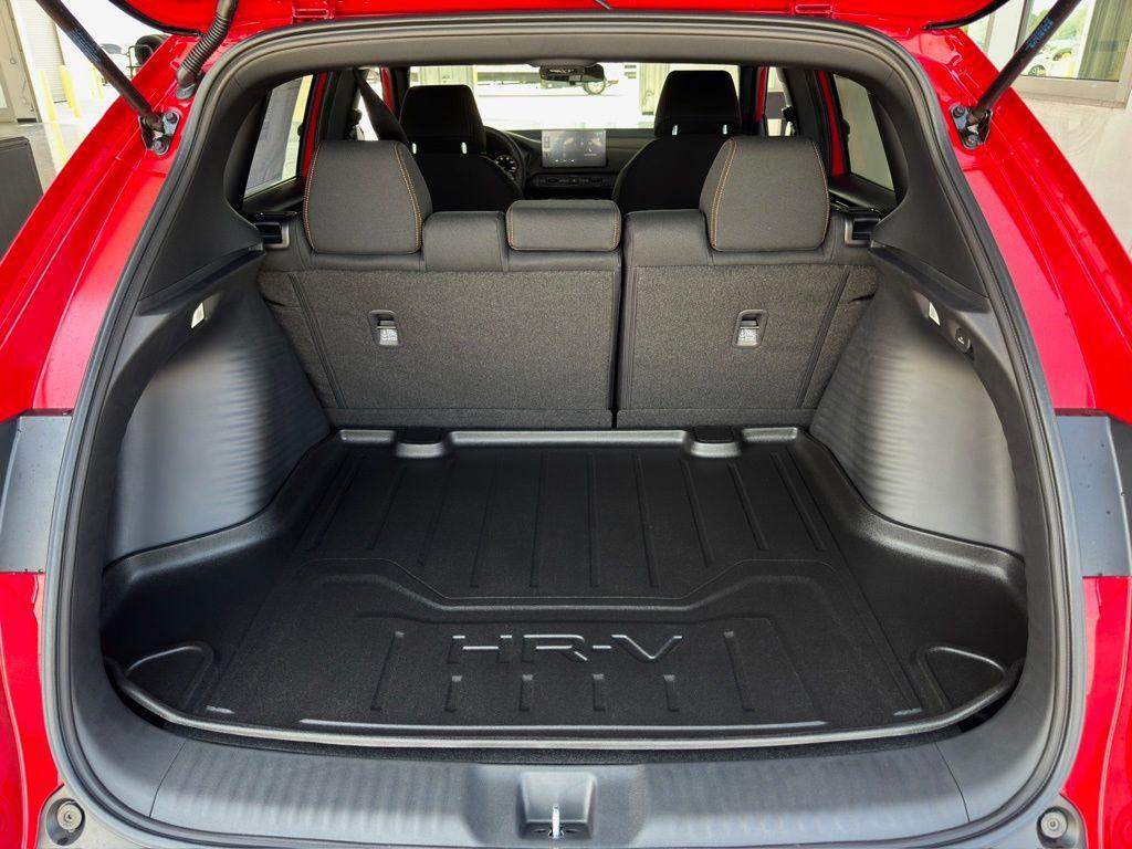 new 2026 Honda HR-V car, priced at $28,284