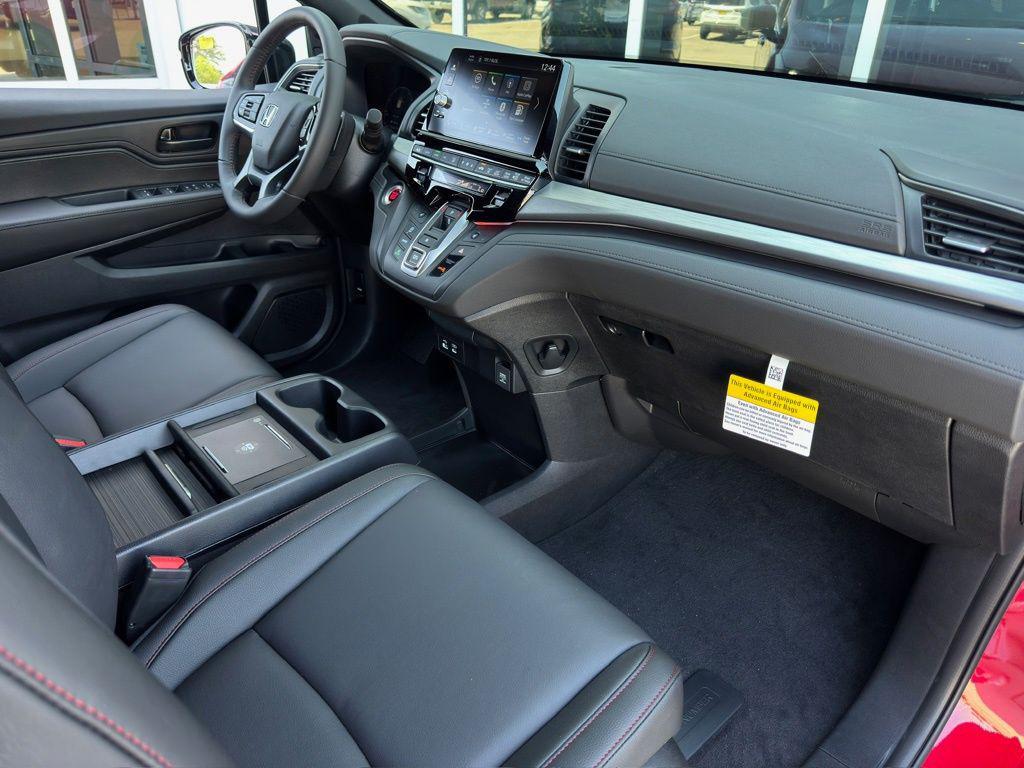 new 2026 Honda Odyssey car, priced at $45,845