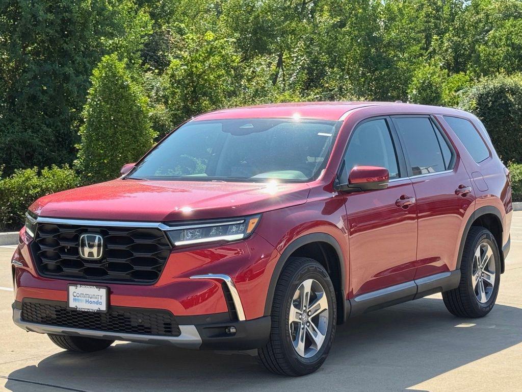 new 2025 Honda Pilot car, priced at $46,180