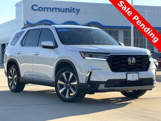 used 2023 Honda Pilot car, priced at $40,962