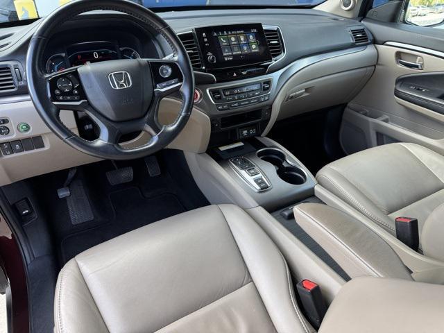 used 2022 Honda Pilot car, priced at $30,995