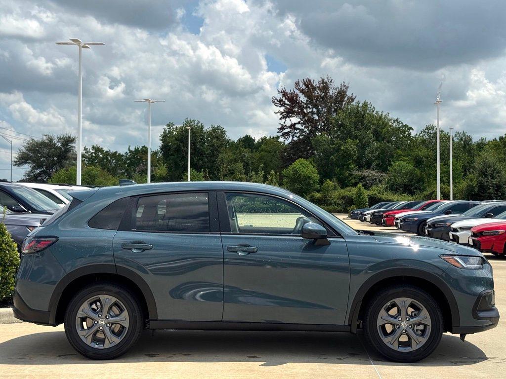 new 2026 Honda HR-V car, priced at $27,078