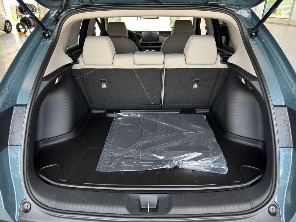 new 2026 Honda HR-V car, priced at $27,078