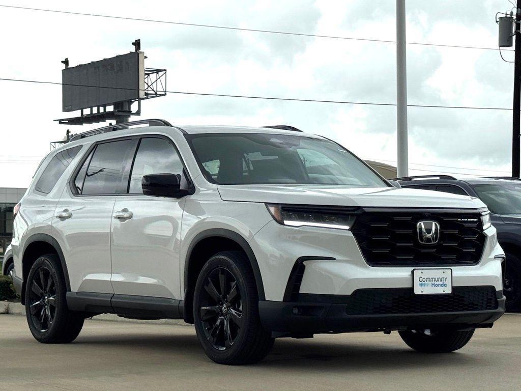 new 2025 Honda Pilot car, priced at $56,485