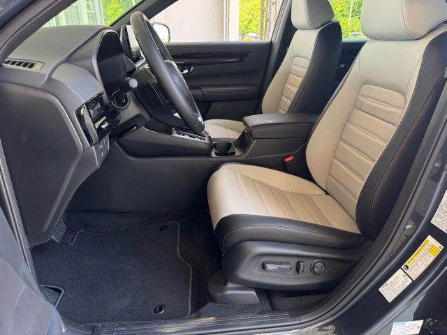new 2025 Honda CR-V Hybrid car, priced at $42,495