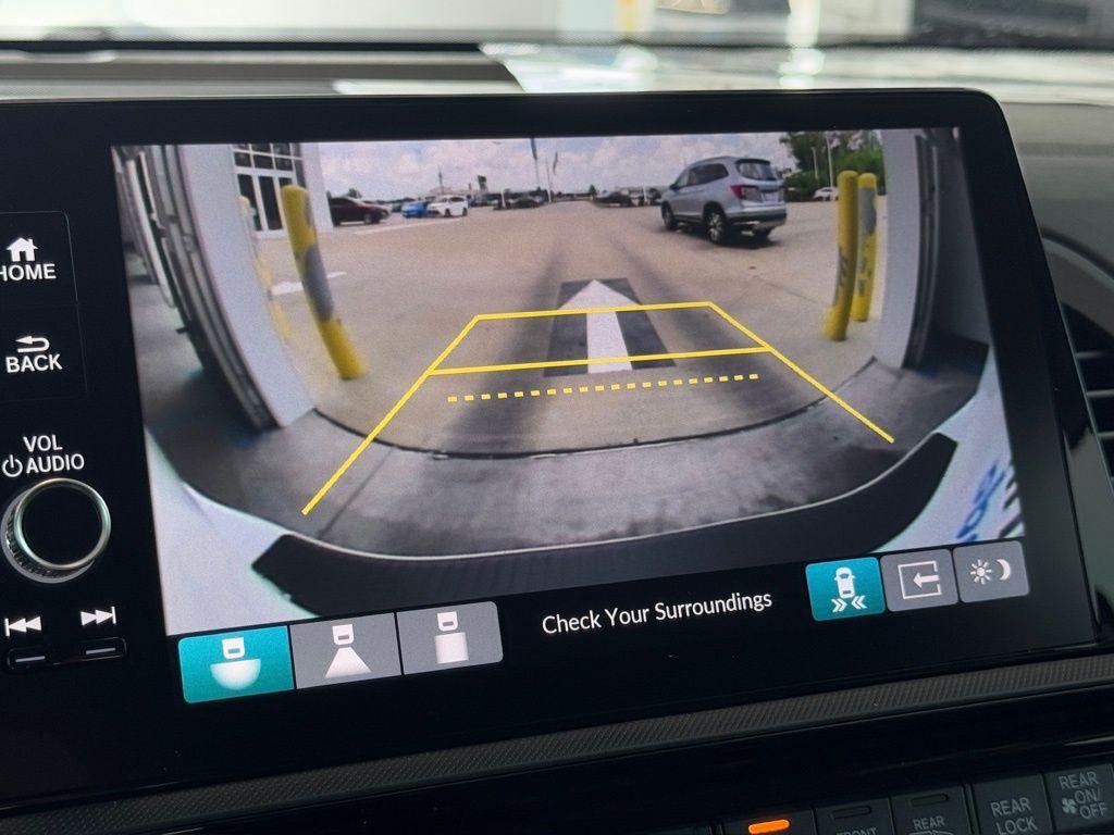 new 2025 Honda Odyssey car, priced at $48,815