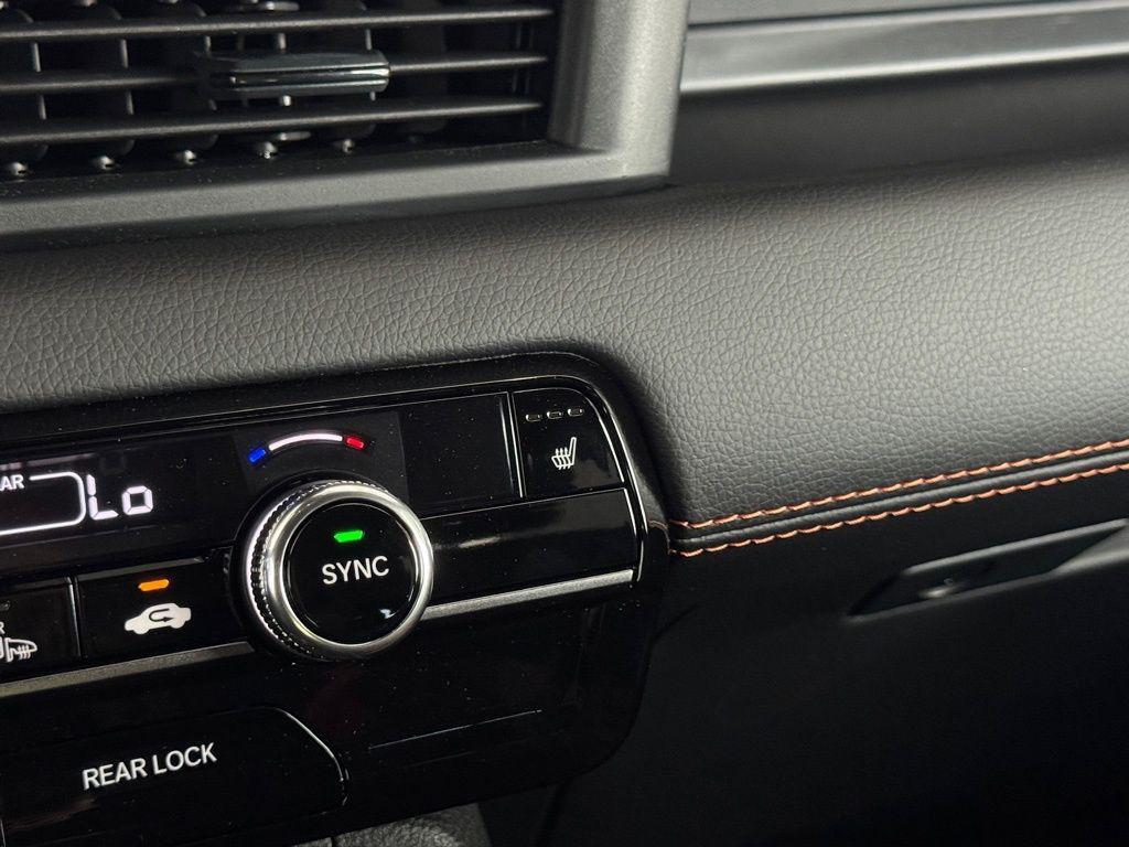 new 2025 Honda Pilot car, priced at $51,830