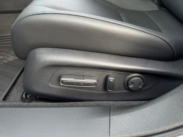 new 2025 Honda Accord Hybrid car, priced at $36,980