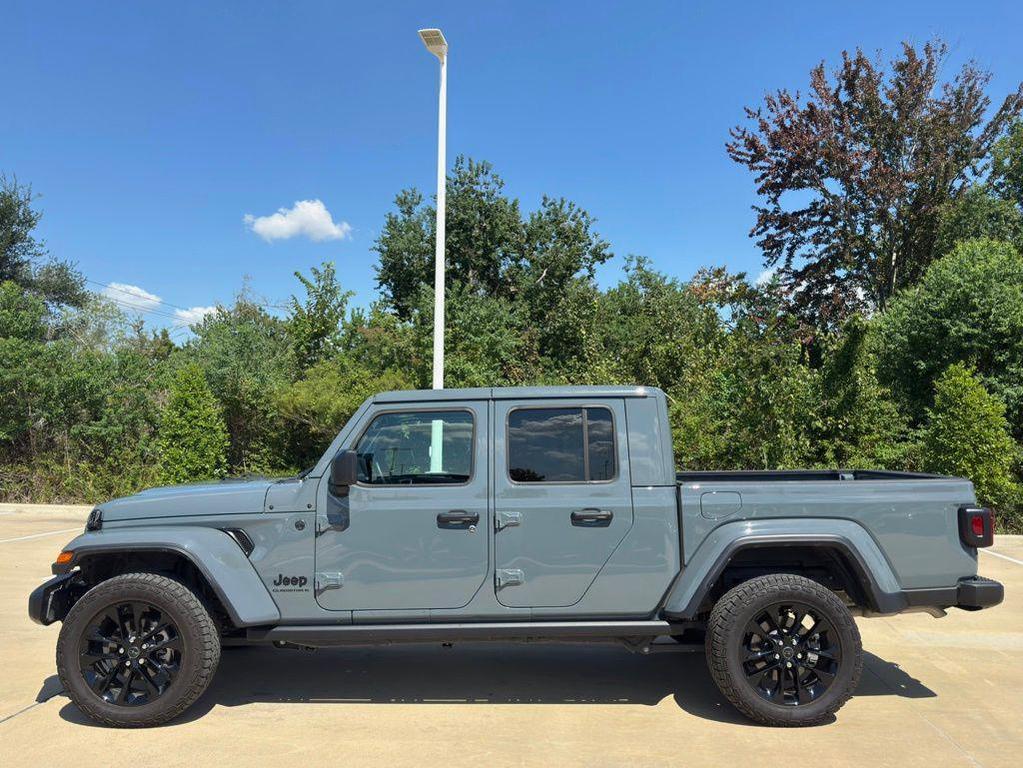 used 2025 Jeep Gladiator car, priced at $34,409