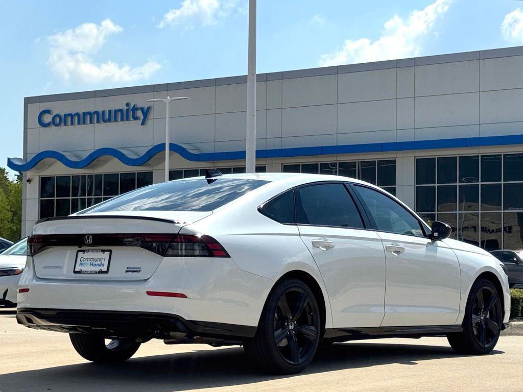 new 2025 Honda Accord Hybrid car, priced at $37,025