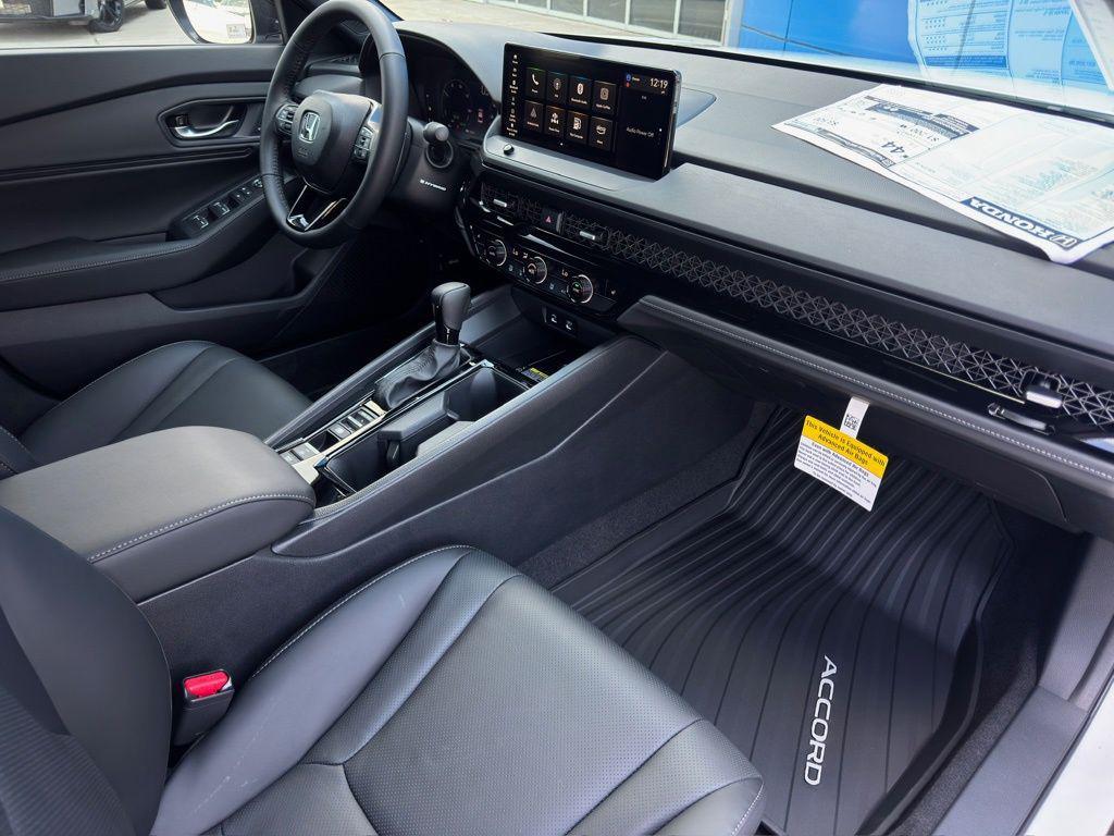 new 2025 Honda Accord Hybrid car, priced at $37,025