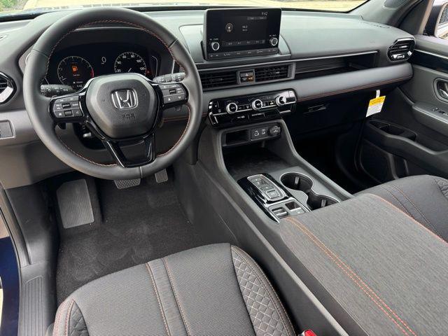 new 2025 Honda Pilot car, priced at $41,650