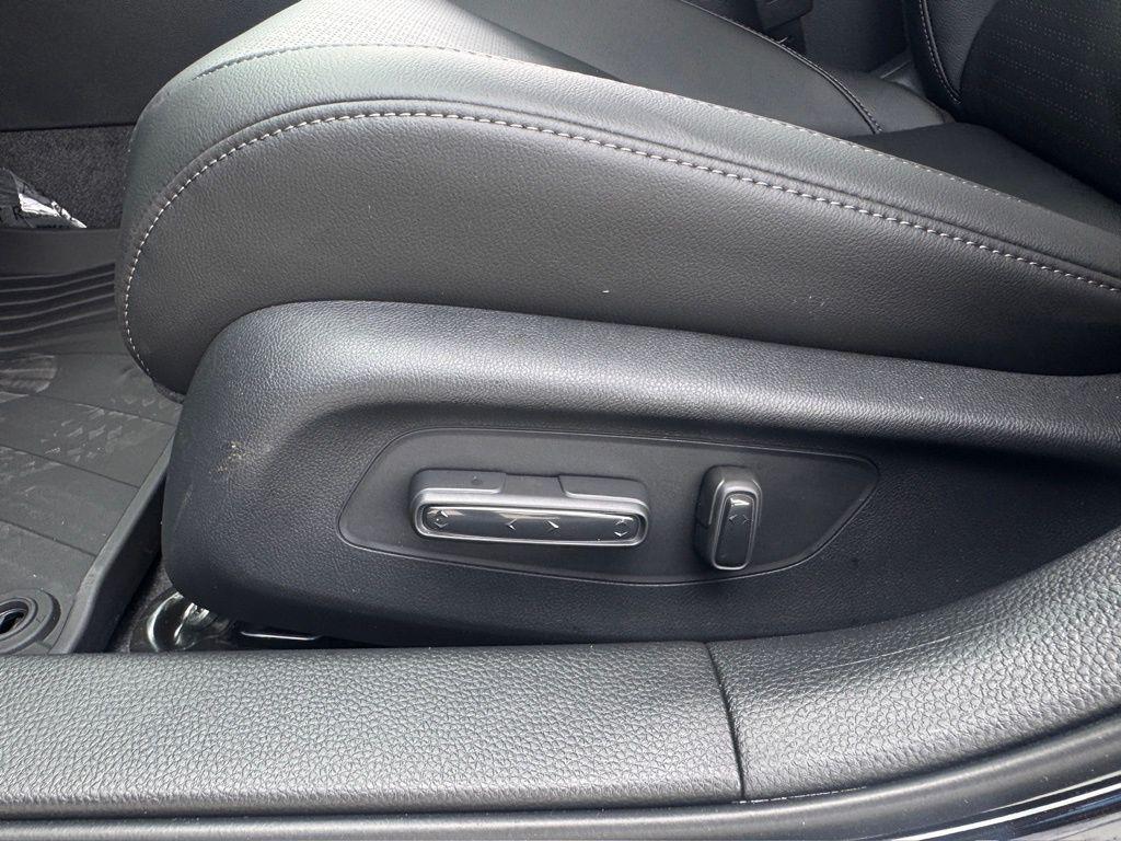 new 2026 Honda Civic Hybrid car, priced at $33,490