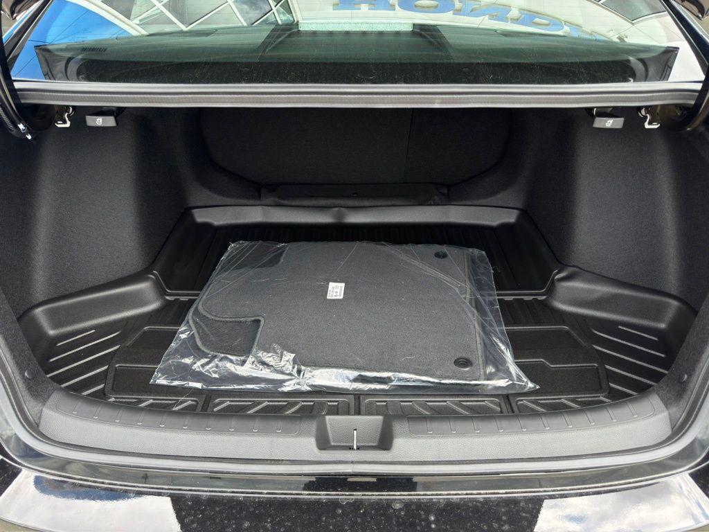 new 2026 Honda Civic Hybrid car, priced at $33,490