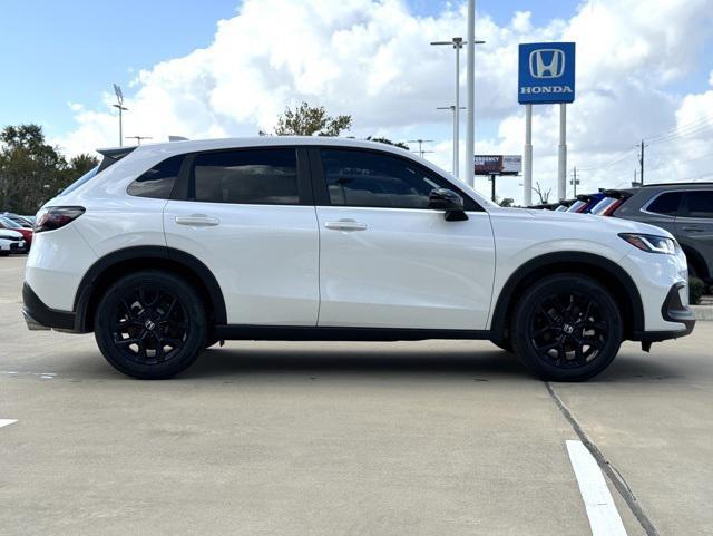 new 2025 Honda HR-V car, priced at $29,005