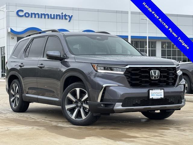 new 2025 Honda Pilot car, priced at $48,895