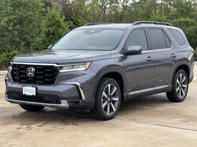 new 2025 Honda Pilot car, priced at $48,895