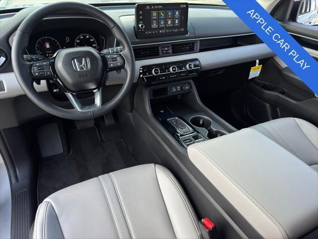 used 2025 Honda Pilot car, priced at $40,944