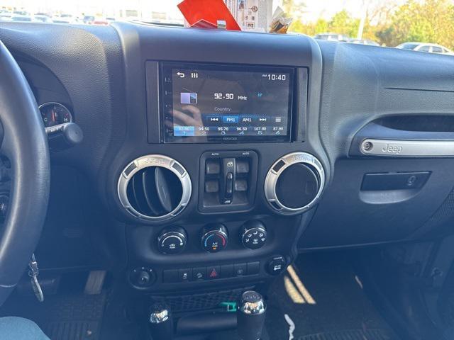 used 2014 Jeep Wrangler Unlimited car, priced at $20,279