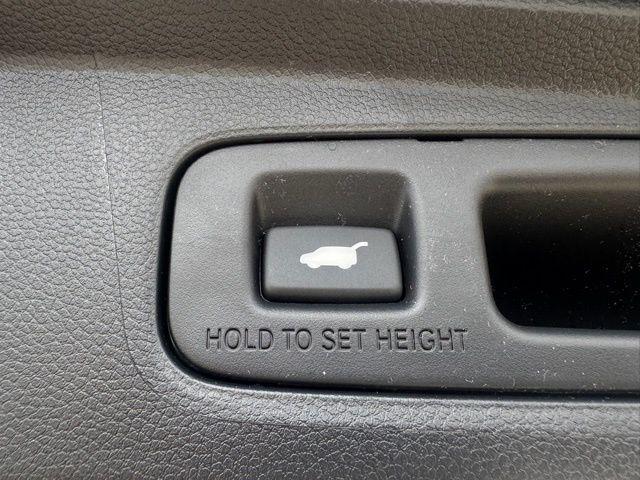 new 2025 Honda CR-V Hybrid car, priced at $39,045