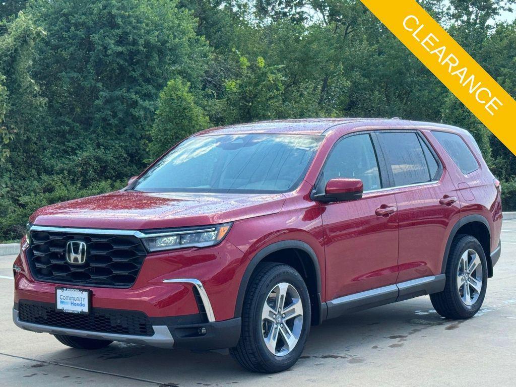 new 2025 Honda Pilot car, priced at $47,550