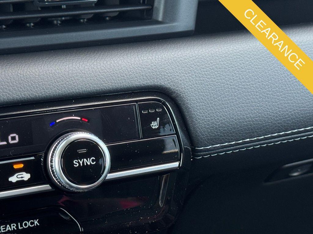 new 2025 Honda Pilot car, priced at $47,550