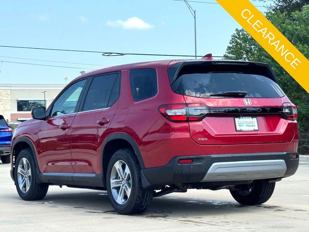 new 2025 Honda Pilot car, priced at $47,550
