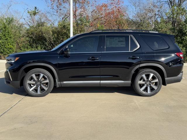 new 2025 Honda Pilot car, priced at $48,895