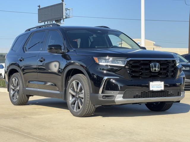 new 2025 Honda Pilot car, priced at $48,895