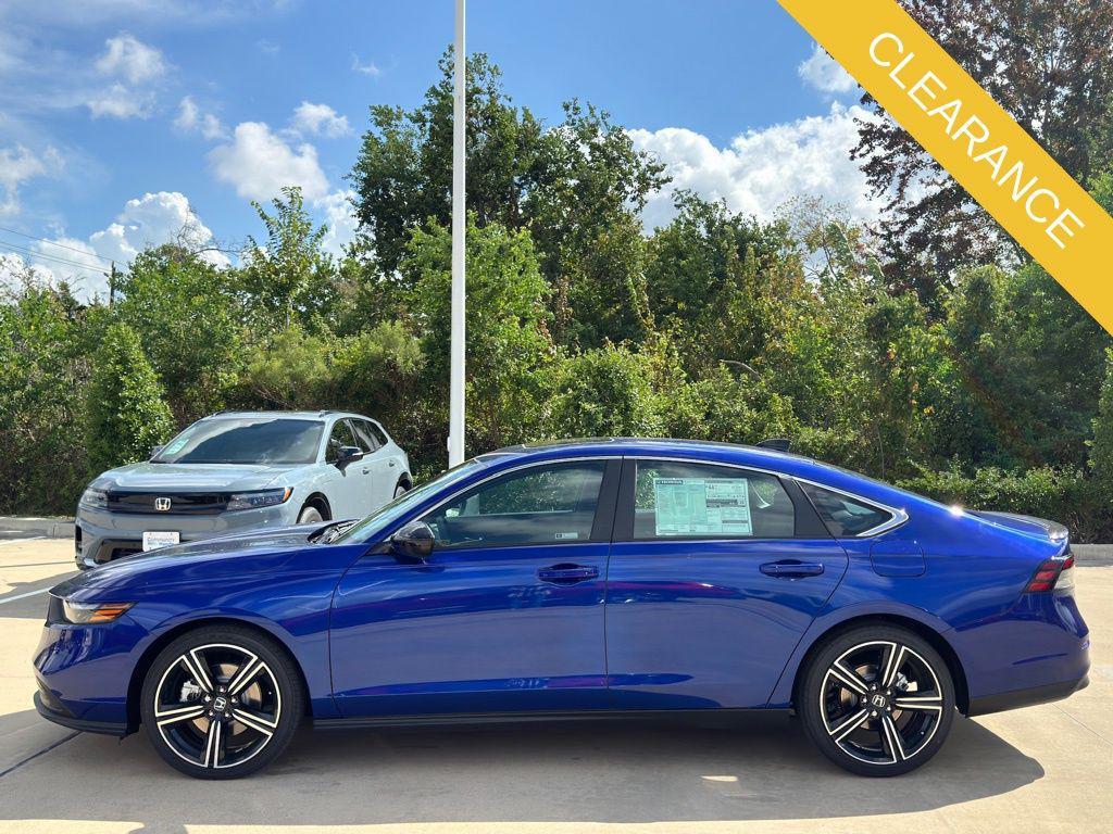 new 2025 Honda Accord Hybrid car, priced at $35,305