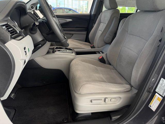 used 2021 Honda Pilot car, priced at $19,105