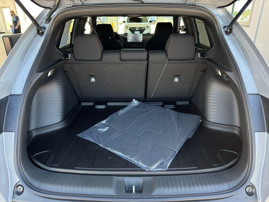 new 2026 Honda HR-V car, priced at $31,405