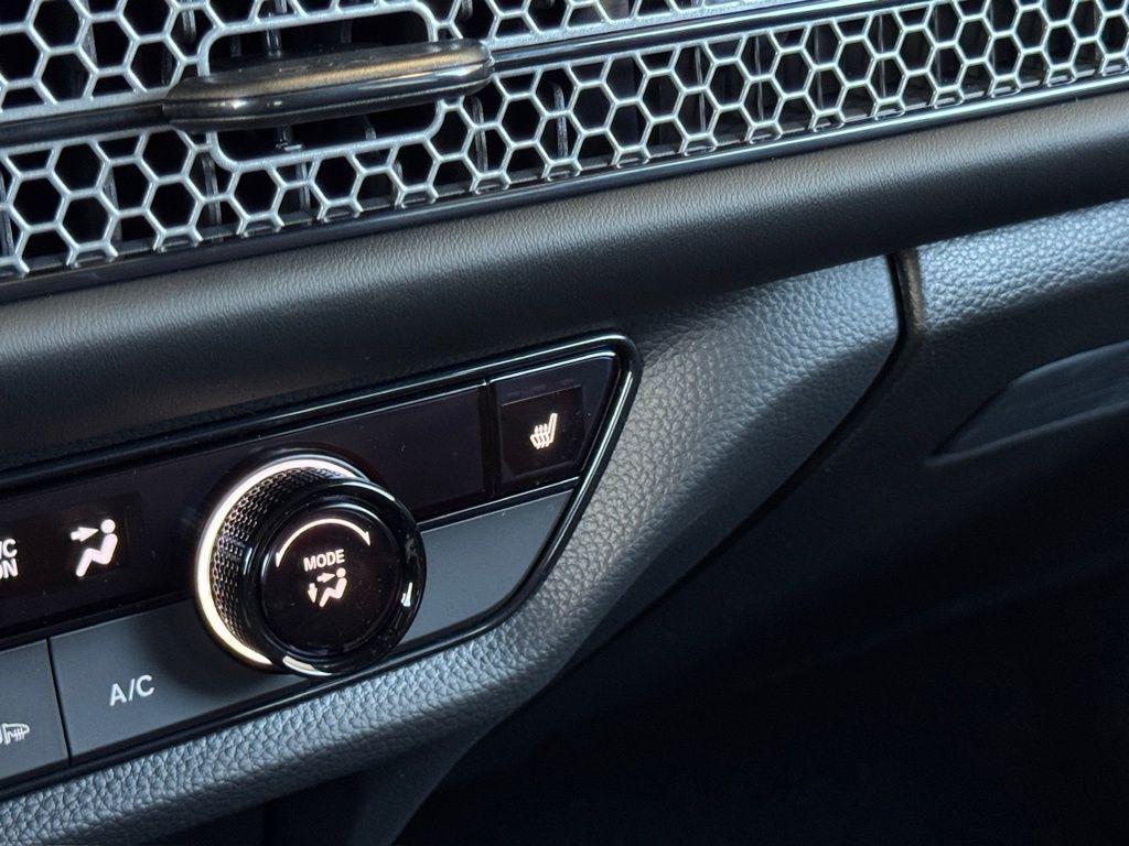 new 2026 Honda HR-V car, priced at $31,405