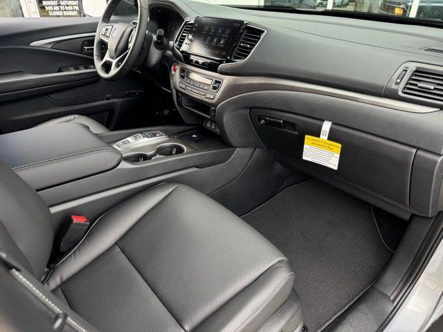 new 2025 Honda Ridgeline car, priced at $41,916