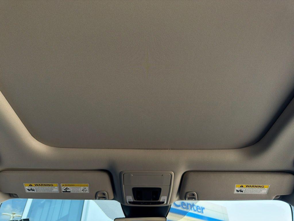 new 2025 Honda Pilot car, priced at $49,450